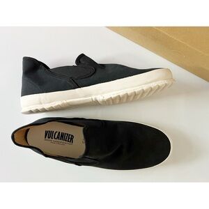 Vulcanizer • Men's Black Work Slip-On Shoes
